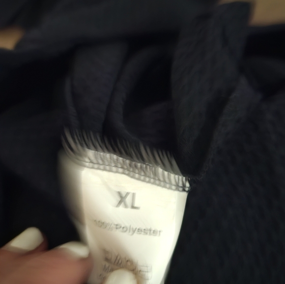 Black Blazer and Shorts Set - Picture 3 of 4